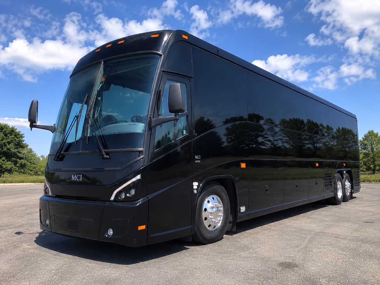 charter buses to columbia charlotte and beyond for gamedays and corporate events